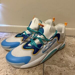 Men’s Size 17 Adidas Basketball SM BYW Select Boost Shoes PE Hoop York City